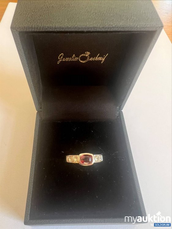 Artikel Nr. 302001 Artikel Nr. 302001: Ring Brilliant Saphir Padparadscha 1,521ct