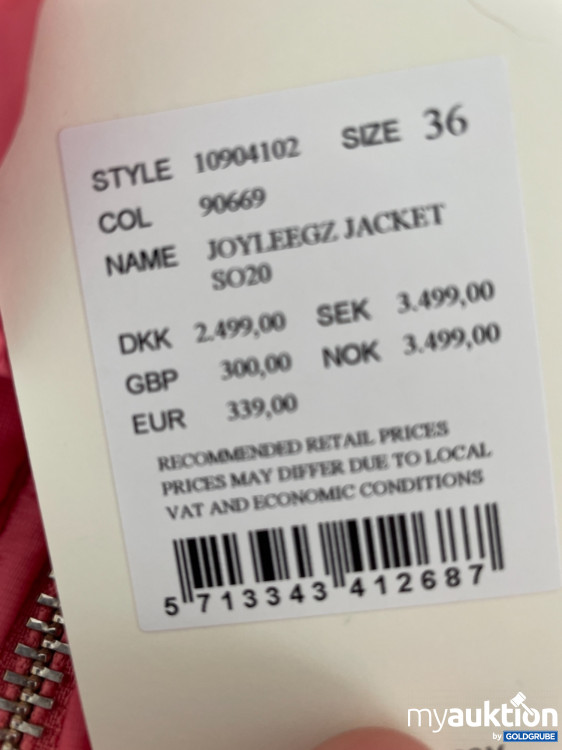 Artikel Nr. 177003 Artikel Nr. 177003: Gestuz Jacke