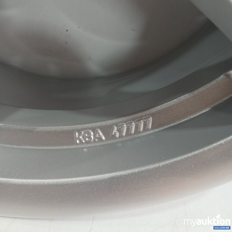 Artikel Nr. 445005 Artikel Nr. 445005: Alutec Grip Felge KBA 47777 Farbe Polar Silber 17 Zoll