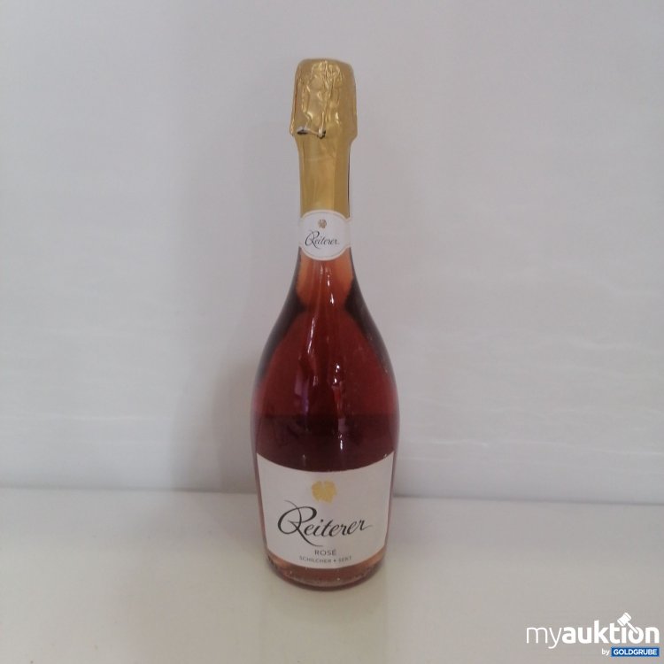 Artikel Nr. 764005 Artikel Nr. 764005: Reiterei Rose 0,75l