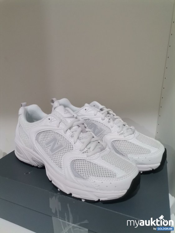 Artikel Nr. 855005 Artikel Nr. 855005: New Balance U530CSE