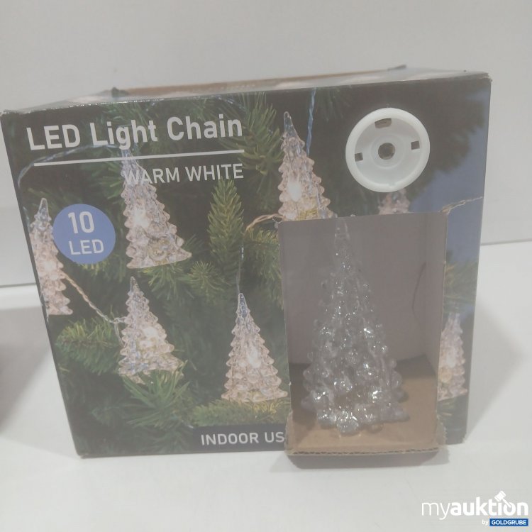 Artikel Nr. 912007 Artikel Nr. 912007: LED Light Chain Warm White Tannenbaum
