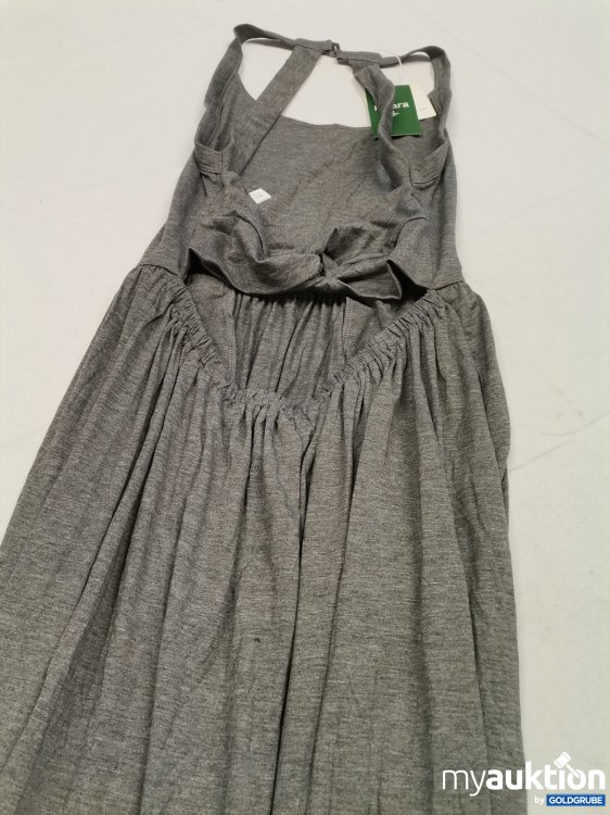 Artikel Nr. 838012: Halara Kleid 