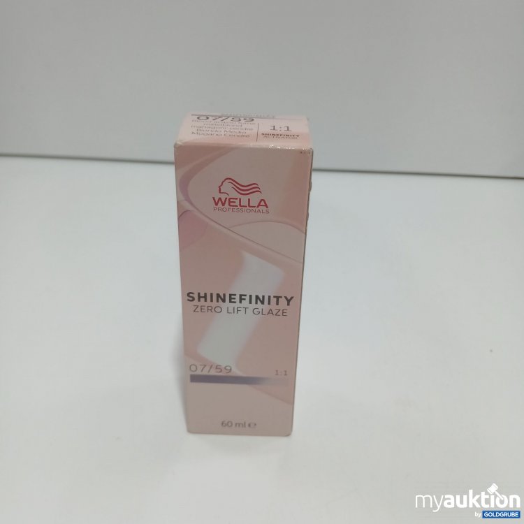 Artikel Nr. 901012 Artikel Nr. 901012: Wella Shinefinity 60ml