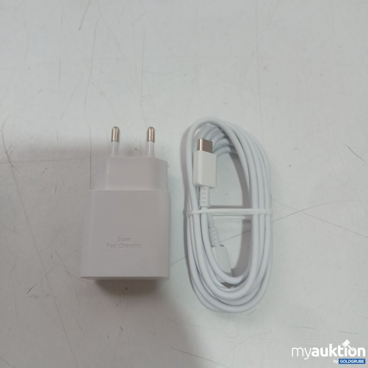 Artikel Nr. 930016: Ladegerät mit USB-C Kabel