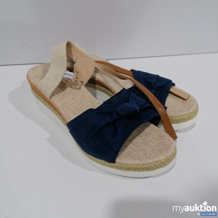 Artikel Nr. 914019 Artikel Nr. 914019: Sandalen mit Absatz