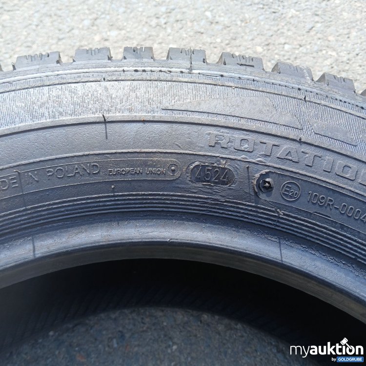 Artikel Nr. 438021: Collin's Winter Extrema 215/65R16 