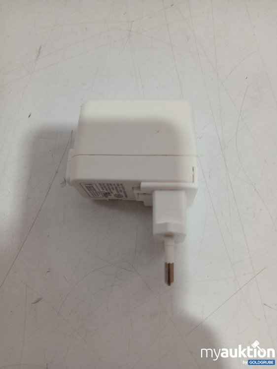 Artikel Nr. 998028: Adapter weiß USB-Anschluss 