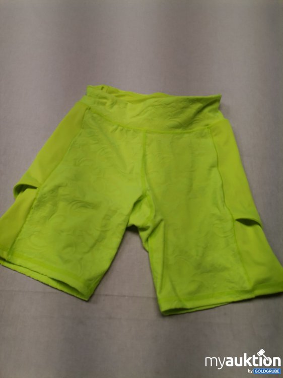 Artikel Nr. 729029 Artikel Nr. 729029: Adidas Shorts ohne Etikett
