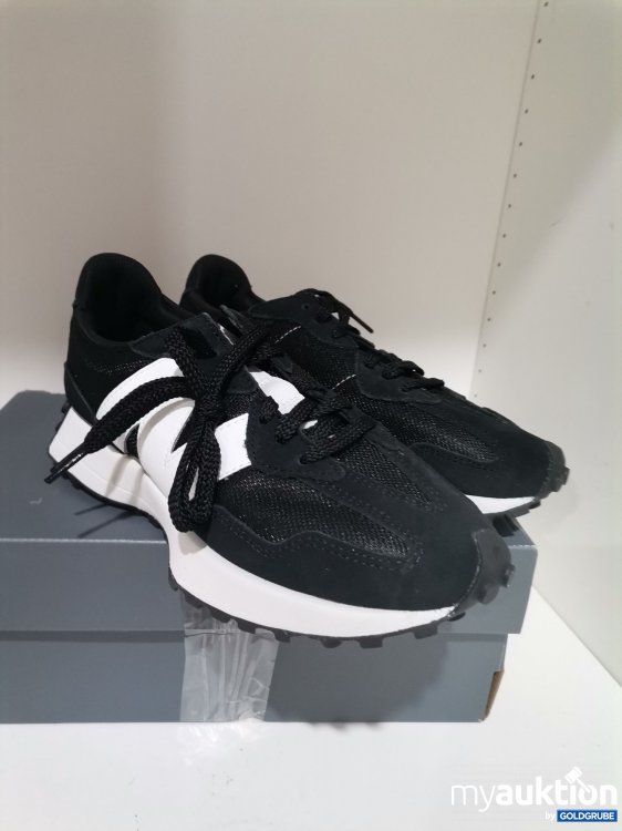 Artikel Nr. 855029 Artikel Nr. 855029: New Balance MS327cbw