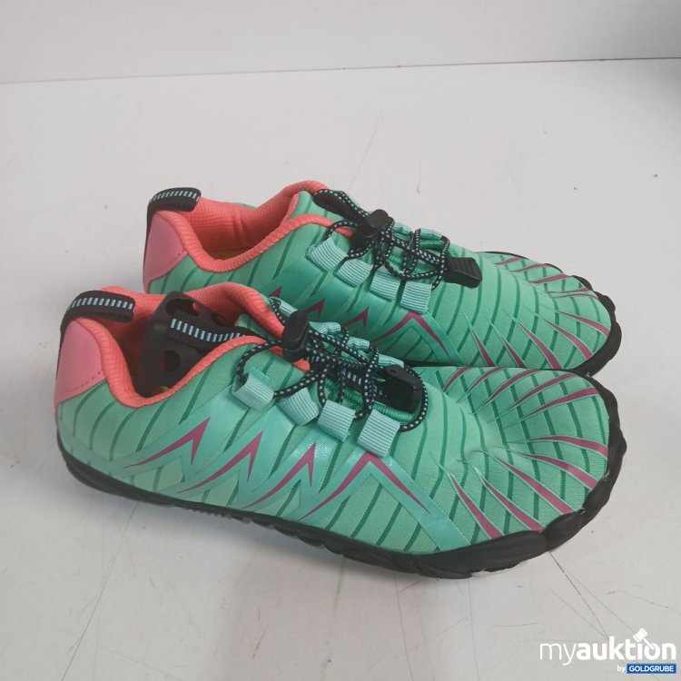 Artikel Nr. 992030 Artikel Nr. 992030: Sportschuhe