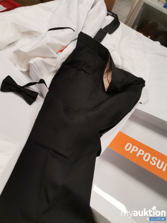 Artikel Nr. 881033: Opposuits Anzug 