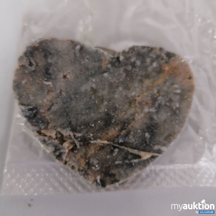 Artikel Nr. 440036: Cgeo 08 Large Calsite Hearts, 6.5-6.5 cm