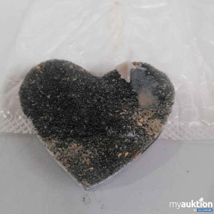 Artikel Nr. 440038: Cgeo 08 Large Calsite Hearts, 6.5-6.5 cm
