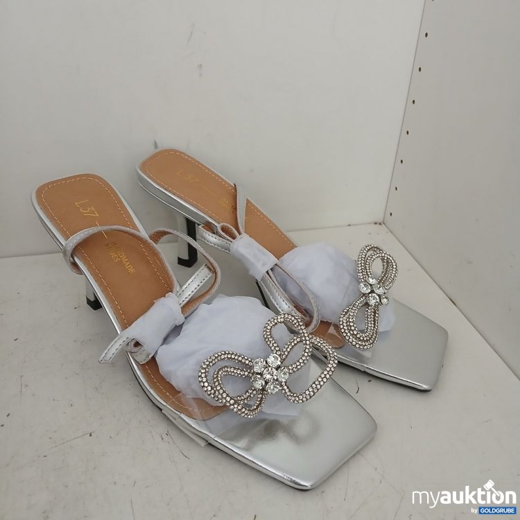 Artikel Nr. 955039: L 37 HANDMADE SHOES Sandalen mit Schleife