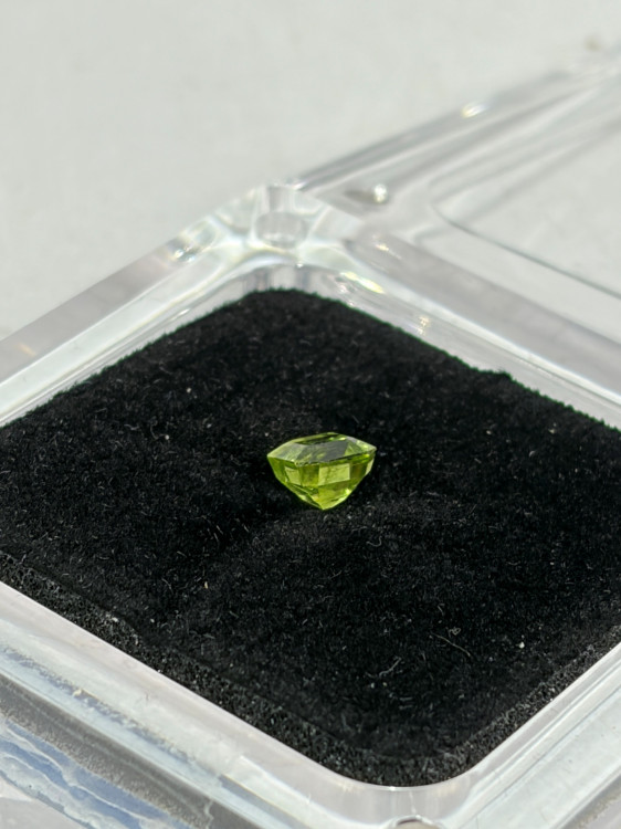 Artikel Nr. 925041: Deridot 1.65ct