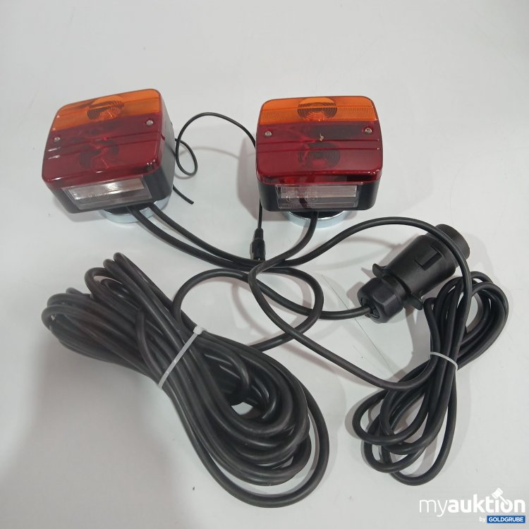 Artikel Nr. 832042 Artikel Nr. 832042: 12V Dreifunktionsleuchte mit Magnetfuß