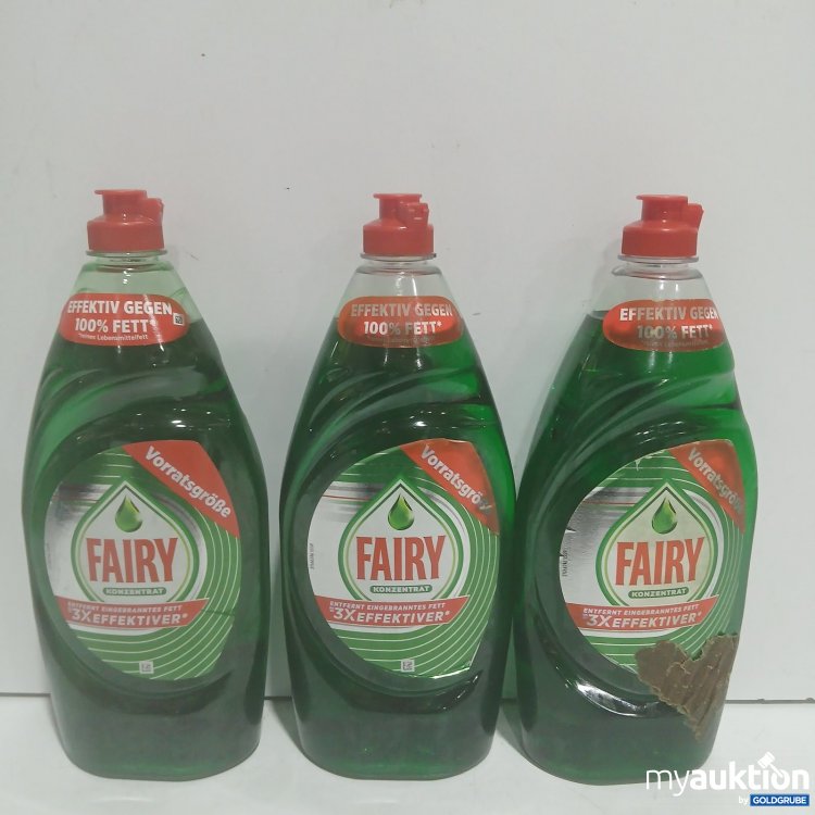 Artikel Nr. 479043 Artikel Nr. 479043: Fairy Spülmittel Konzentrat 3x900ml