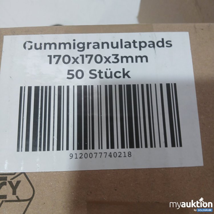 Artikel Nr. 468044 Artikel Nr. 468044: Gummigranulatpads 170x170x3 mm