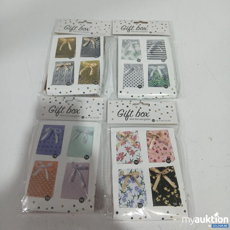 Artikel Nr. 929046: Diverse Geschenkschachtel mit Folie & Glitzer 14x10x5cm  