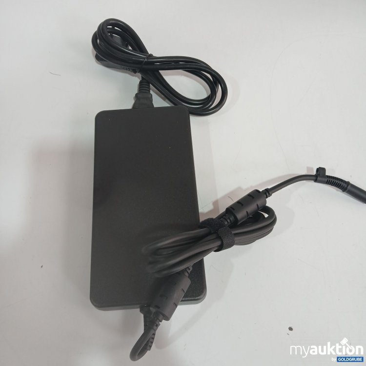 Artikel Nr. 832050 Artikel Nr. 832050: HP AC Adapter PPP012C-S