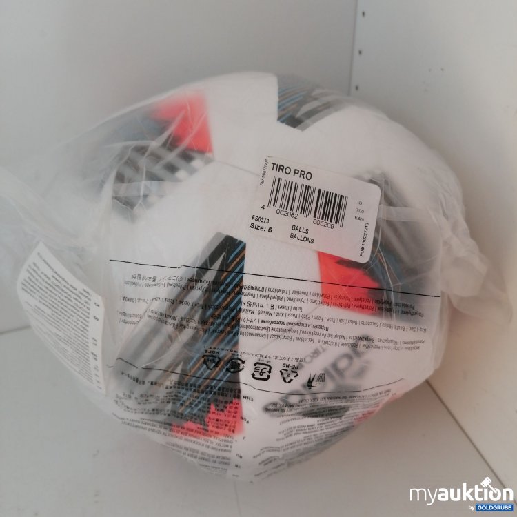 Artikel Nr. 666051 Artikel Nr. 666051: Adidas trio pro fussball Size 5