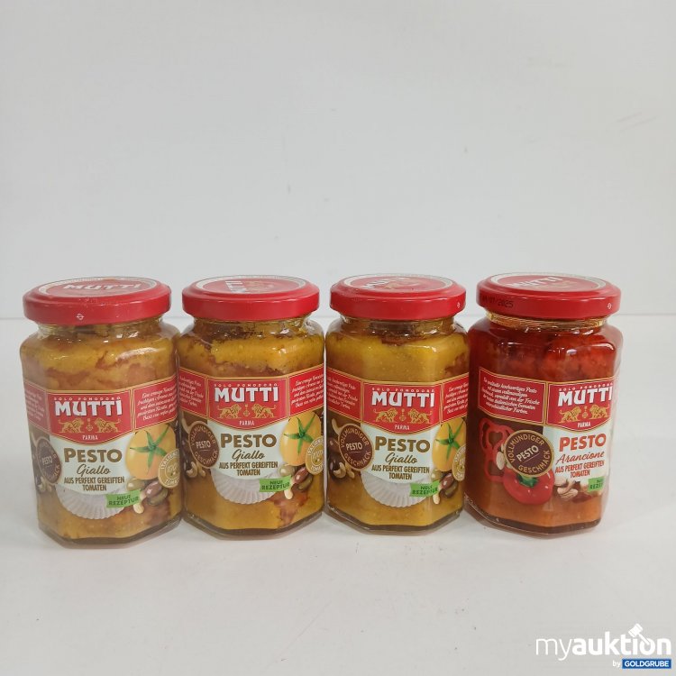 Artikel Nr. 816051 Artikel Nr. 816051: Mutti Pesto 3xPesto Giallo 1xPesto Arancione je 180g