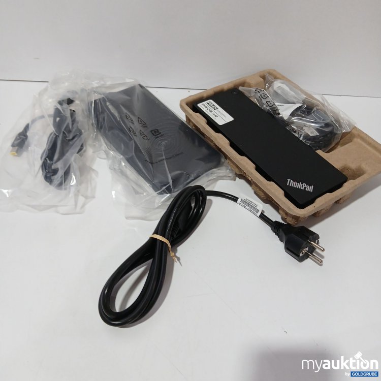 Artikel Nr. 835052: Lenovo ThinkPad Thunderbird 4 Workstation Dock 