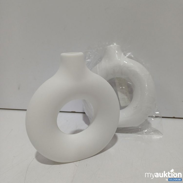 Artikel Nr. 939052: weiße Vasen ca. 15cm