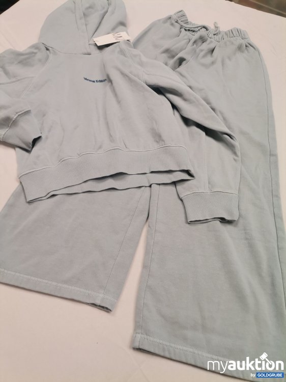 Artikel Nr. 824053 Artikel Nr. 824053: Zara Jogginganzug