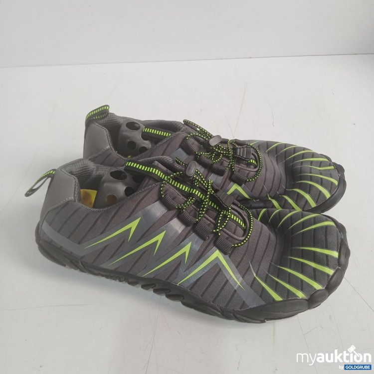 Artikel Nr. 992053 Artikel Nr. 992053: Sportschuhe