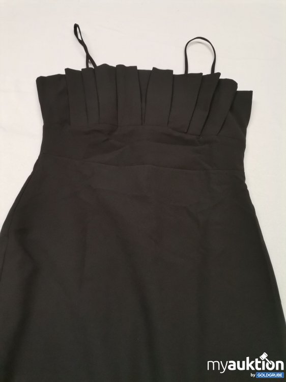 Artikel Nr. 671054 Artikel Nr. 671054: Trendyol Abendkleid