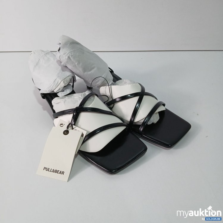 Artikel Nr. 360055 Artikel Nr. 360055: Bershka Damen Pumps 39