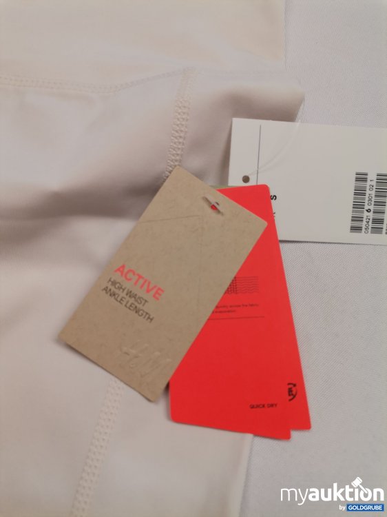 Artikel Nr. 841055 Artikel Nr. 841055: H&M Active Shorts