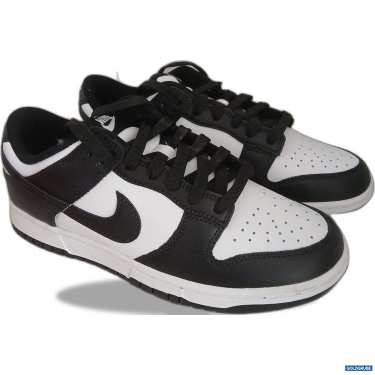 Artikel Nr. 955057: Nike Dunk Low Retro Schwarz/Weiß Sneaker