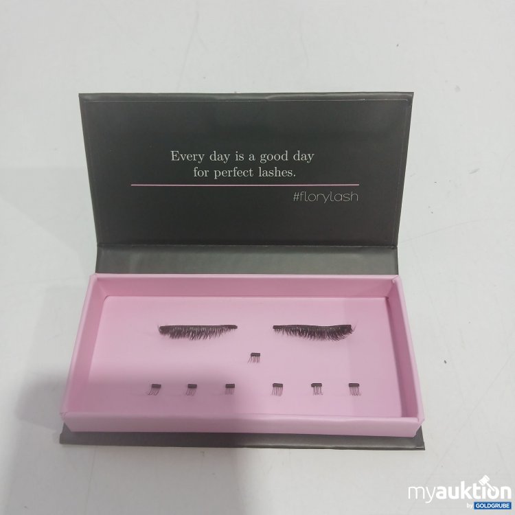 Artikel Nr. 871060 Artikel Nr. 871060: Florylash Cat Eye Look