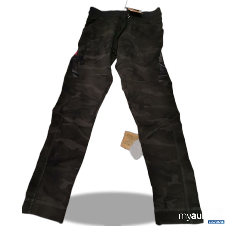 Artikel Nr. 696061 Artikel Nr. 696061: RVRC Jogger Pants