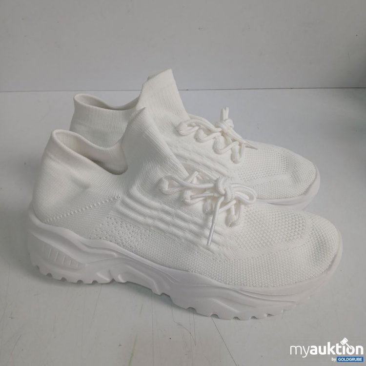 Artikel Nr. 992063 Artikel Nr. 992063: Weiße Sneaker
