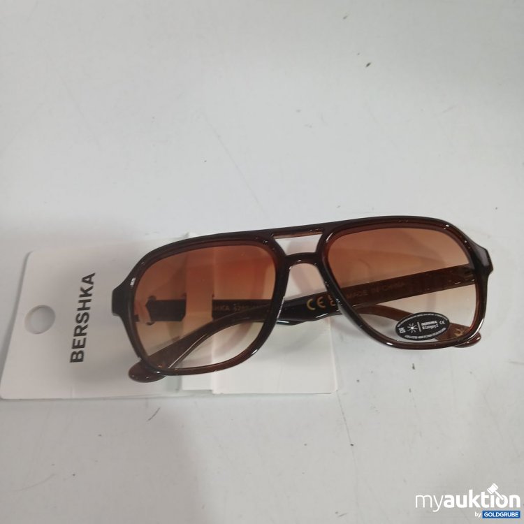 Artikel Nr. 964064 Artikel Nr. 964064: Bershka Sonnenbrille