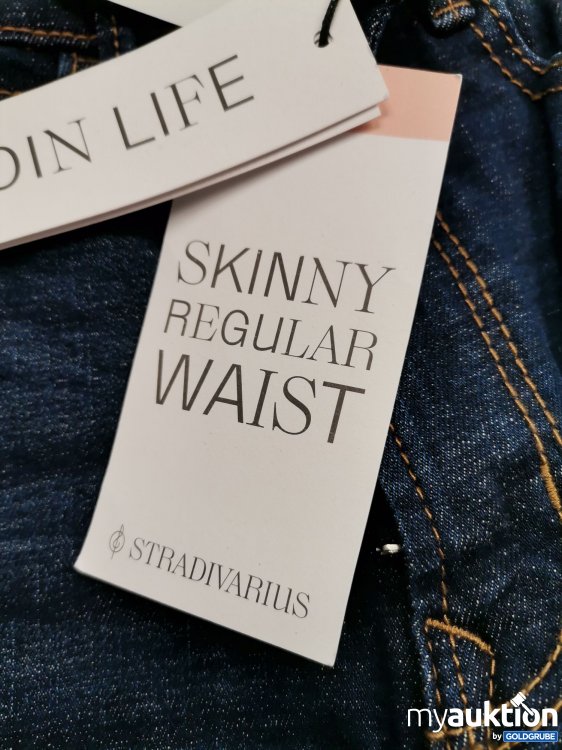 Artikel Nr. 841065 Artikel Nr. 841065: Stradivarius Jeans