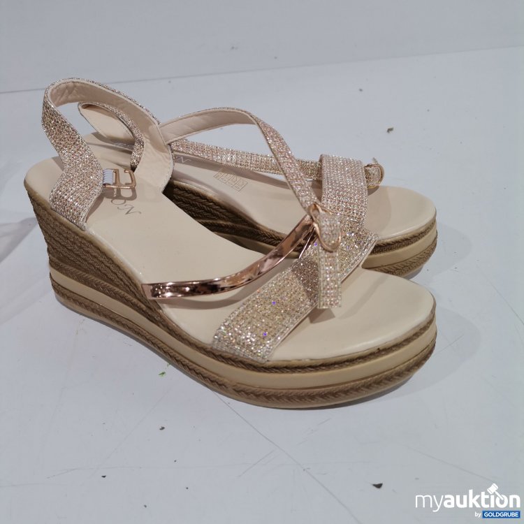 Artikel Nr. 870066 Artikel Nr. 870066: Sandalen