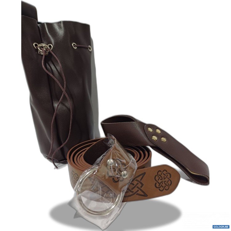 Artikel Nr. 914072 Artikel Nr. 914072: Ledergürtel, ca.164cm lang, braun, geprägtes Knotenmuster, Ledertasche, Schwerthalter