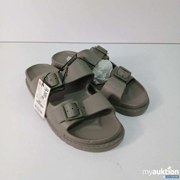 Artikel Nr. 360073 Artikel Nr. 360073: Pull&Bear Herren Sandalen 44/45