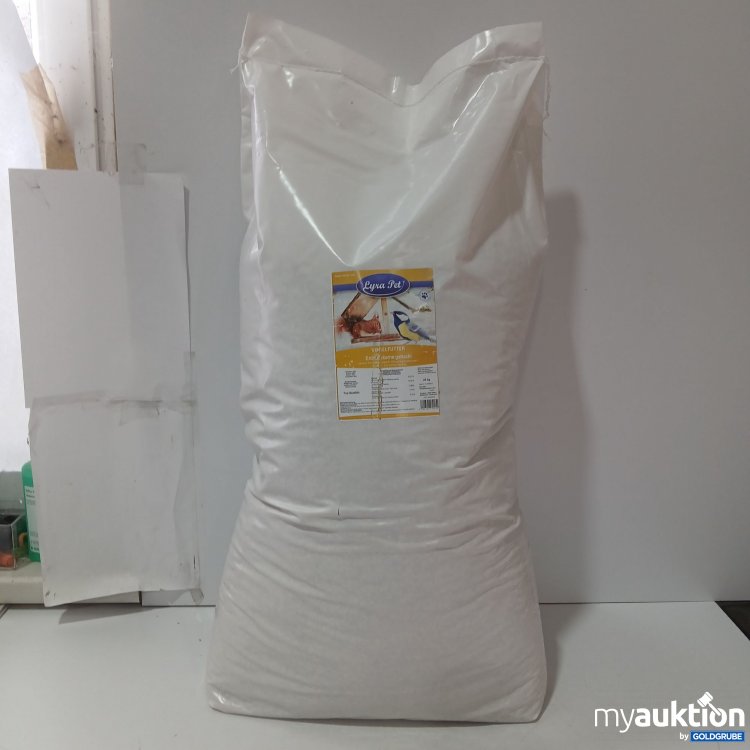 Artikel Nr. 957073: Lyra Pet Vogelfutter Gehackte Erdnusskerne 25kg