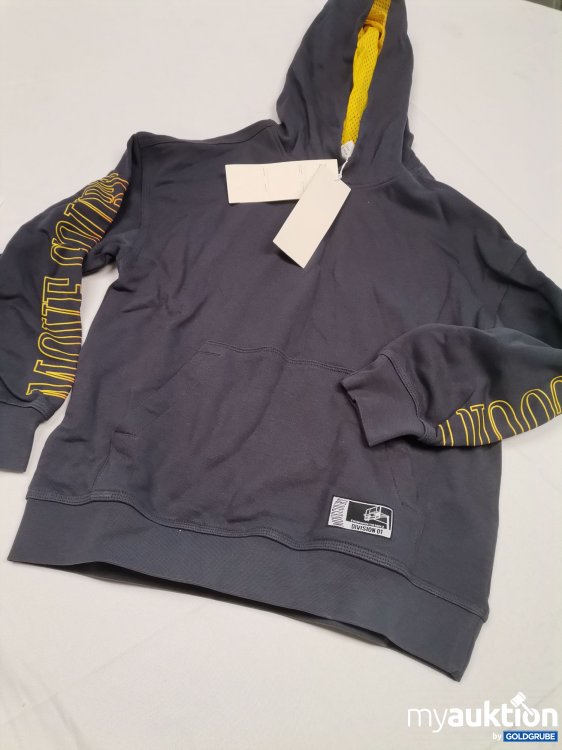 Artikel Nr. 838074 Artikel Nr. 838074: H&M Move Hoddie