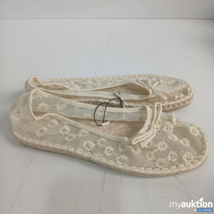 Artikel Nr. 992075 Artikel Nr. 992075: Reserved Ballerinas