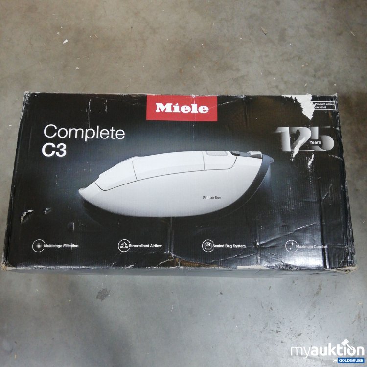 Artikel Nr. 357076 Artikel Nr. 357076: Miele Complete C3 Staubsauger