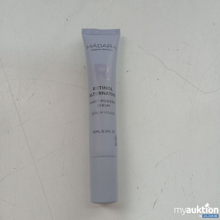 Artikel Nr. 984076 Artikel Nr. 984076: MÁDARA Retinol Alternative Plant-Powered Serum 15ml