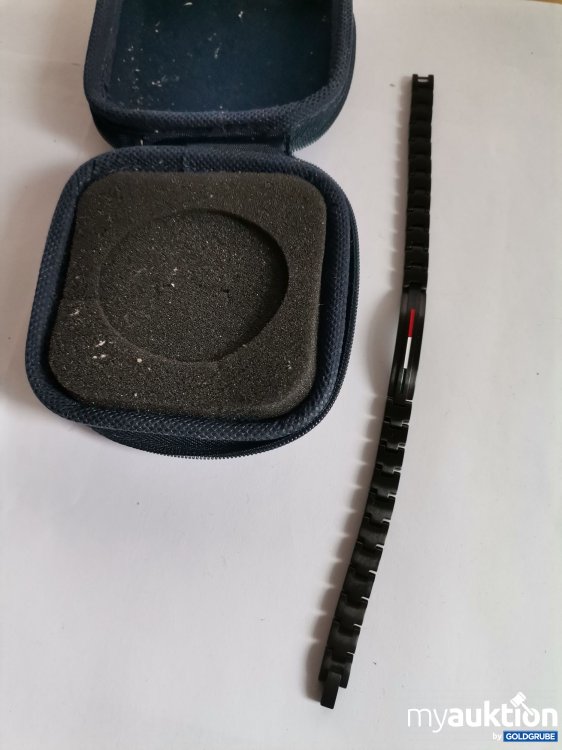 Artikel Nr. 460080 Artikel Nr. 460080: Tommy Hilfiger Armband Verpackung verschmutzt