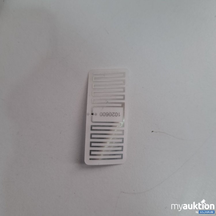 Artikel Nr. 428082 Artikel Nr. 428082: RFID Aufkleber 43x18, 5 Rollen lt. Foto